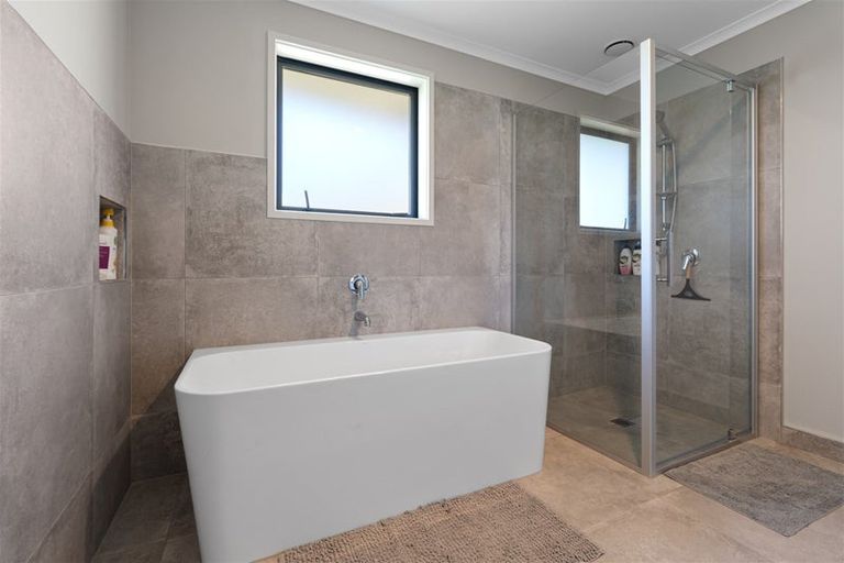 Photo of property in 55a Toots Drive, Kawakawa, 0282