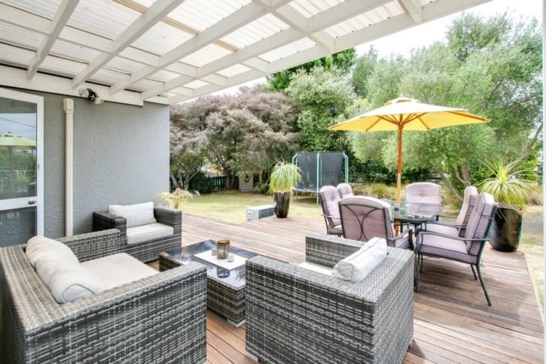 Photo of property in 7 Petane Road, Bay View, Napier, 4104