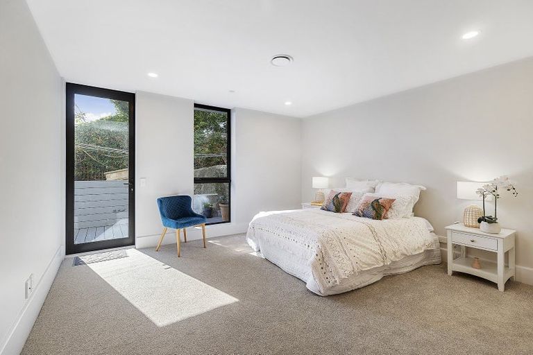 Photo of property in 4/308 Oriental Parade, Oriental Bay, Wellington, 6011