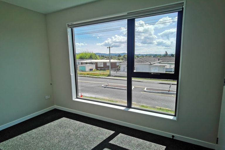 Photo of property in 113e Rathgar Road, Henderson, Auckland, 0610