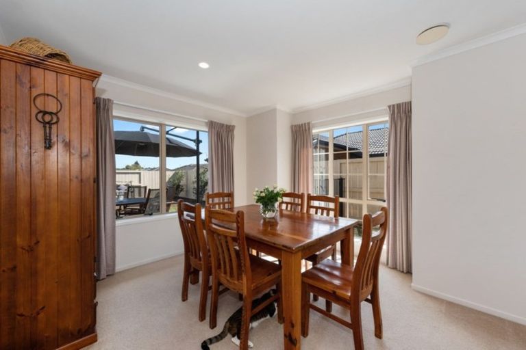 Photo of property in 4 Barwick Place, Huntington, Hamilton, 3210