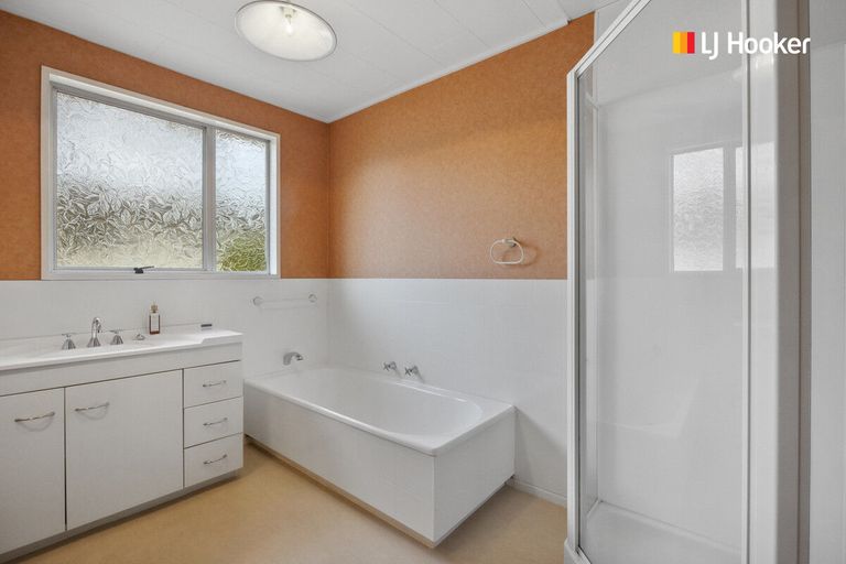 Photo of property in 105 Barr Street, Kenmure, Dunedin, 9011