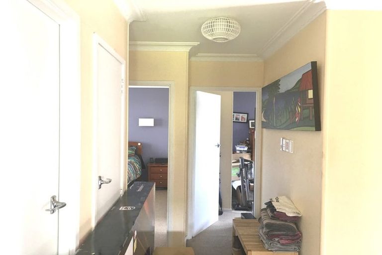 Photo of property in 4/6 Alana Place, Mount Wellington, Auckland, 1060