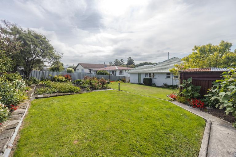 Photo of property in 6 Cambridge Place, Holmes Hill, Oamaru, 9401