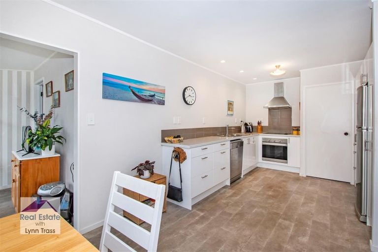 Photo of property in 16 Cypress Gardens Place, Onerahi, Whangarei, 0110