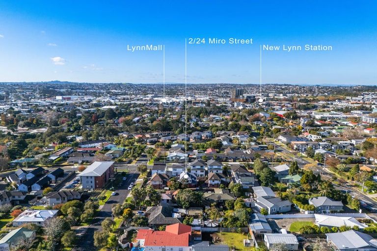 Photo of property in 2/24 Miro Street, New Lynn, Auckland, 0600
