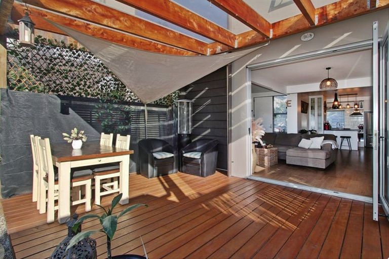 Photo of property in 24 Haven Drive, East Tamaki, Auckland, 2013