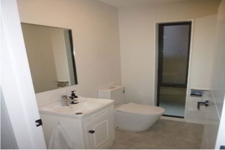 Photo of property in 68 Joshua Carder Drive, Hobsonville, Auckland, 0616