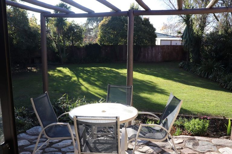 Photo of property in 53 Bush Street, Rangiora, 7400