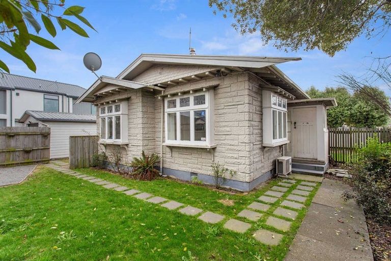 Photo of property in 2 Browning Street, Sydenham, Christchurch, 8023