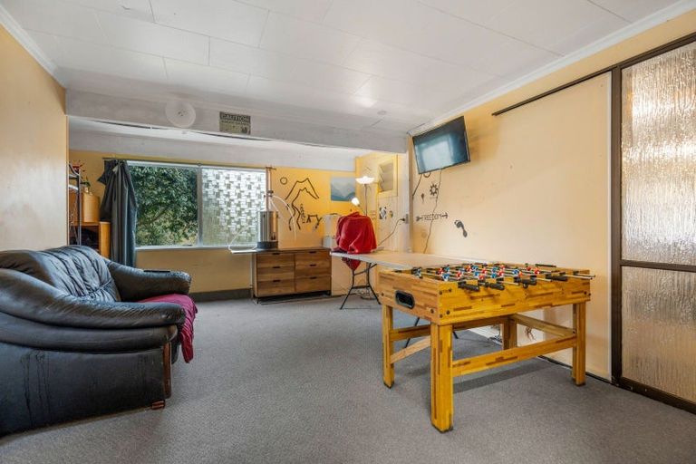 Photo of property in 4 Hill Street, Lawrence, 9532