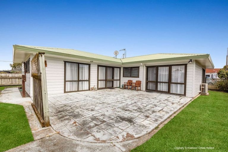 Photo of property in 6 Poutama Place, Tawhero, Whanganui, 4501