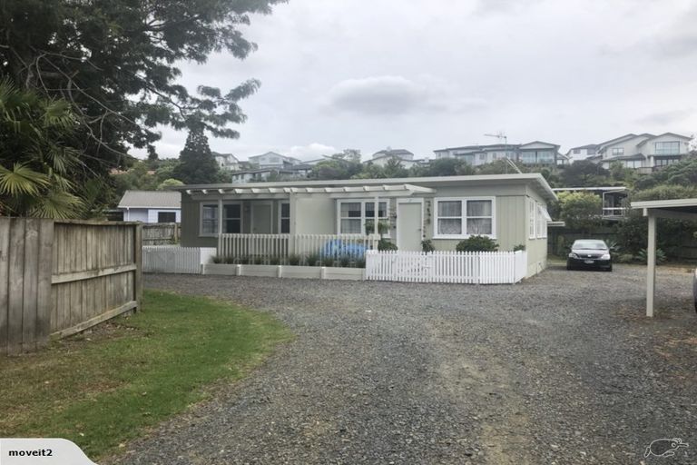 Photo of property in 2/35 Glenvar Road, Torbay, Auckland, 0630