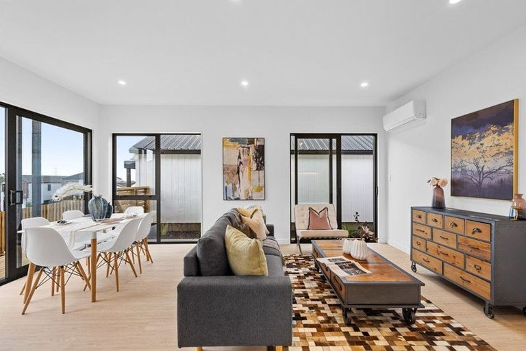 Photo of property in 7a Kotiu Place, Massey, 0614