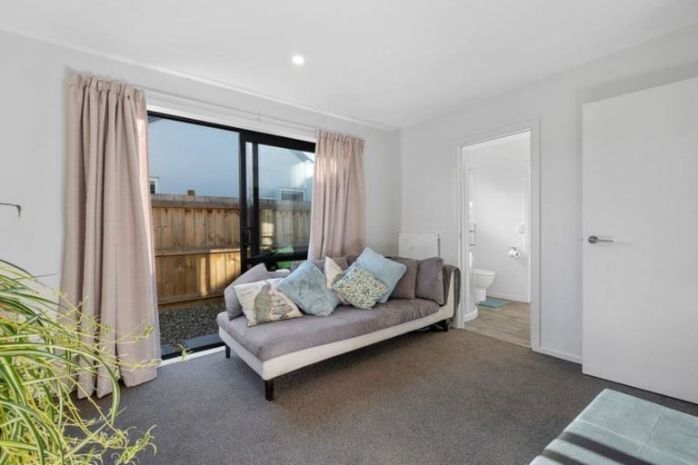 Photo of property in 22 Regent Street, Devonport, Auckland, 0624