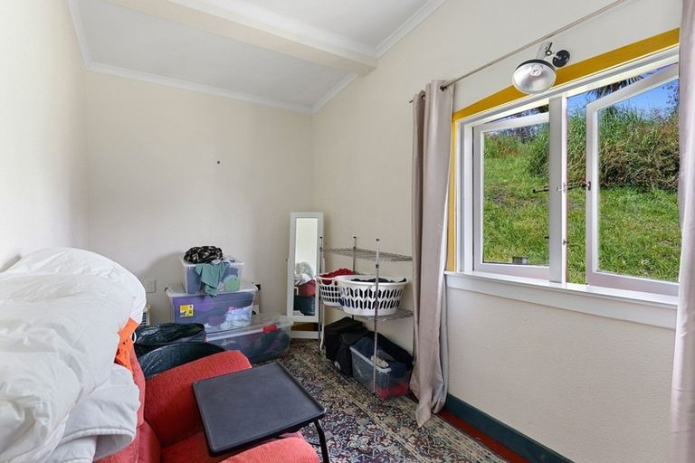 Photo of property in 42 Sarah Street, Waikawa Beach, Levin, 5573