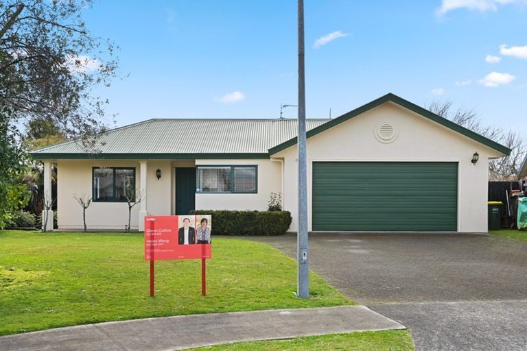Photo of property in 27 Sarindah Place, Fairview Downs, Hamilton, 3214
