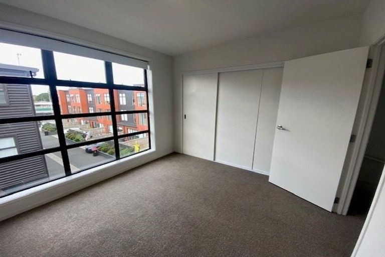 Photo of property in 61/17 Owens Place, Mount Maunganui, 3116