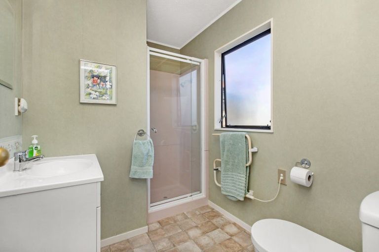 Photo of property in 58a Wallis Street, Raglan, 3225