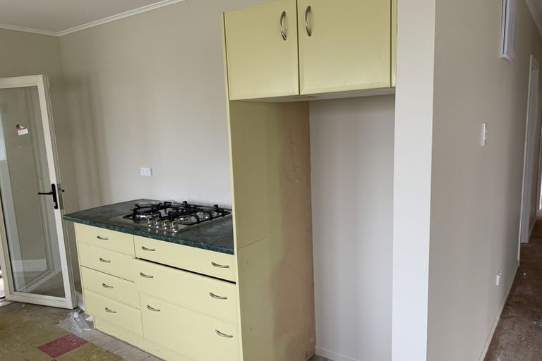 Photo of property in 26 West Coast Road, Te Kopuru, 0371