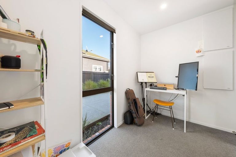 Photo of property in 2/19 Rutherford Street, Woolston, Christchurch, 8023