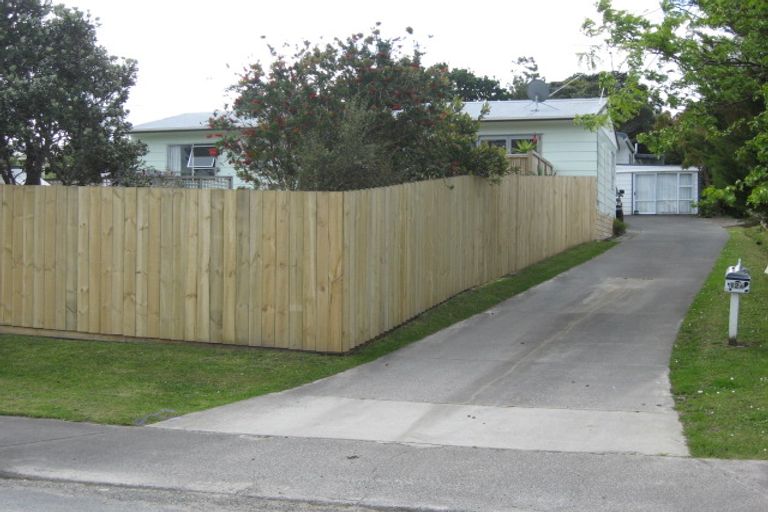 Photo of property in 12a Brandon Road, Manly, Whangaparaoa, 0930