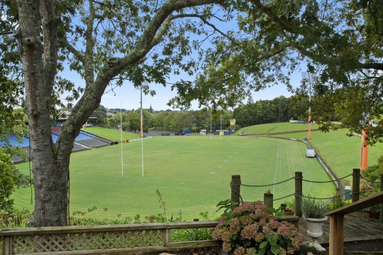 Photo of property in 14a East Street, Pukekohe, 2120