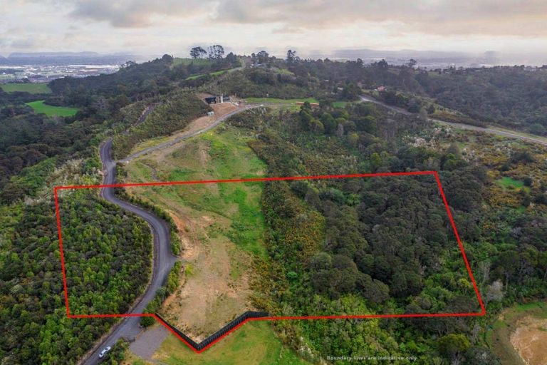 Photo of property in 110 Griggs Road, East Tamaki Heights, Auckland, 2571