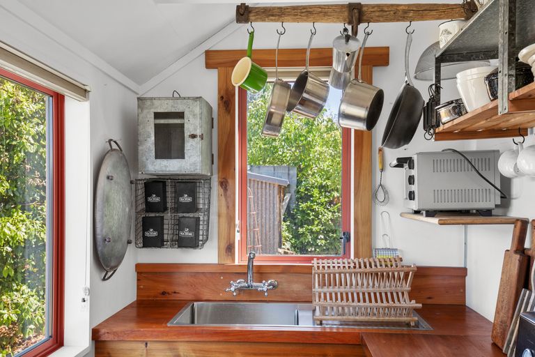 Photo of property in 96a Sunderland Street, Clyde, 9330