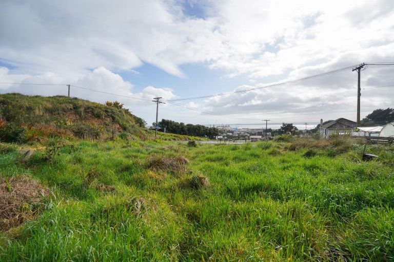 Photo of property in 50 Pearce Street, Bluff, 9814