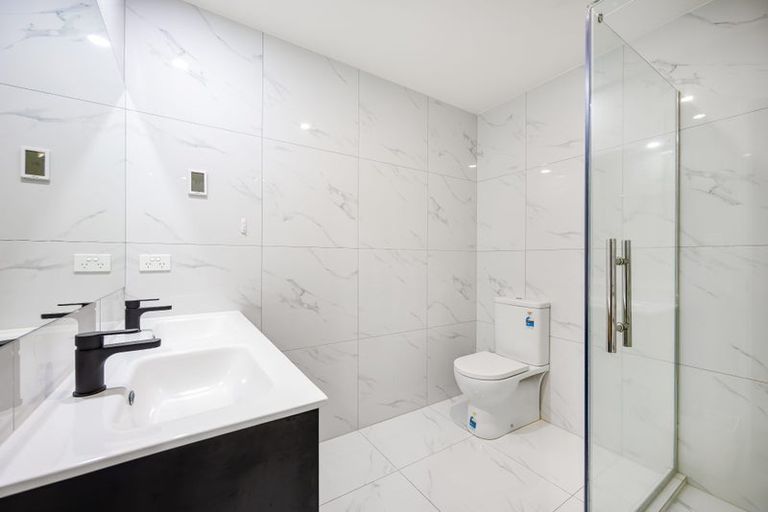 Photo of property in 9 Timu Road, Long Bay, Auckland, 0630