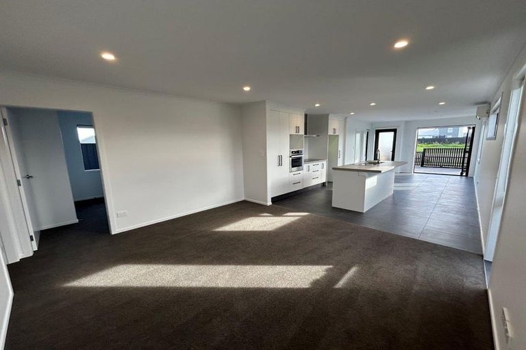 Photo of property in 4 Times Avenue, Papamoa, 3118