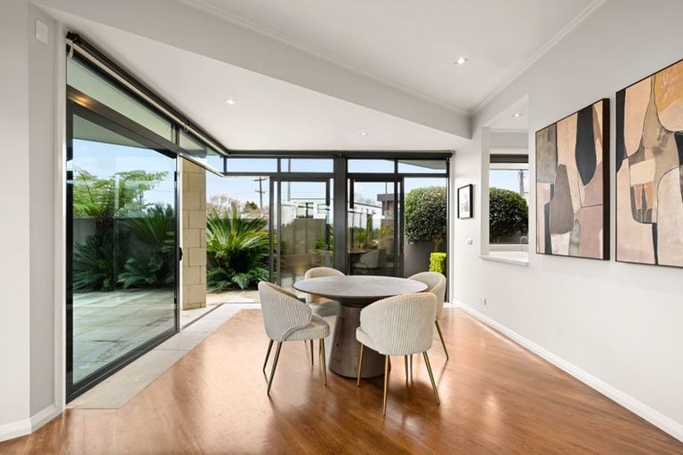 Photo of property in 2 Comries Road, Chartwell, Hamilton, 3210