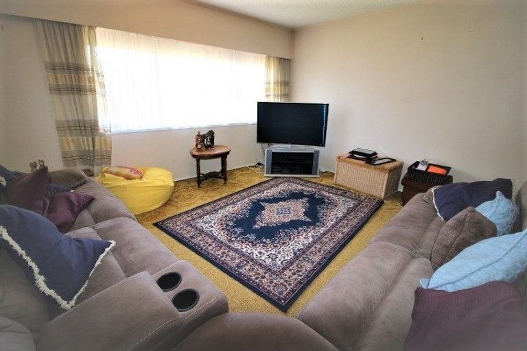 Photo of property in 39c Ward Street, Pukekohe, 2120