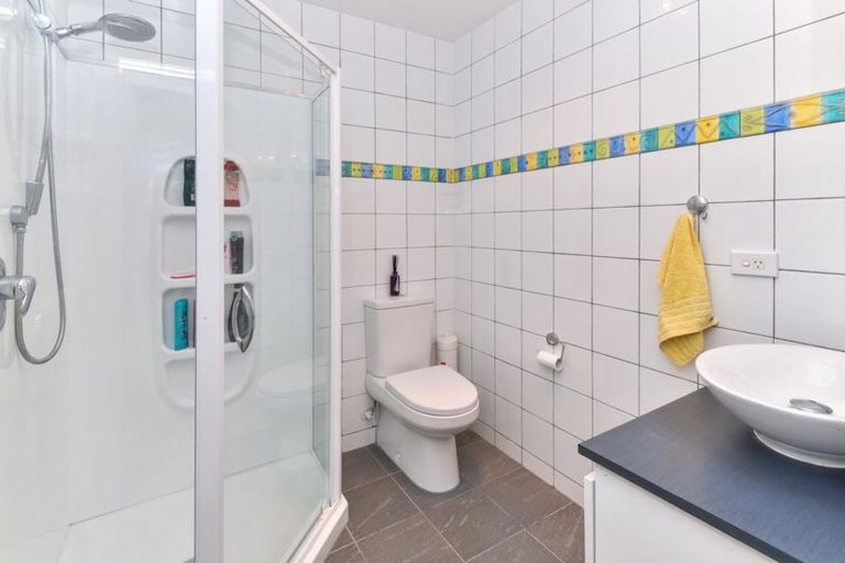 Photo of property in 4 Cotton Place, Opaheke, Papakura, 2113