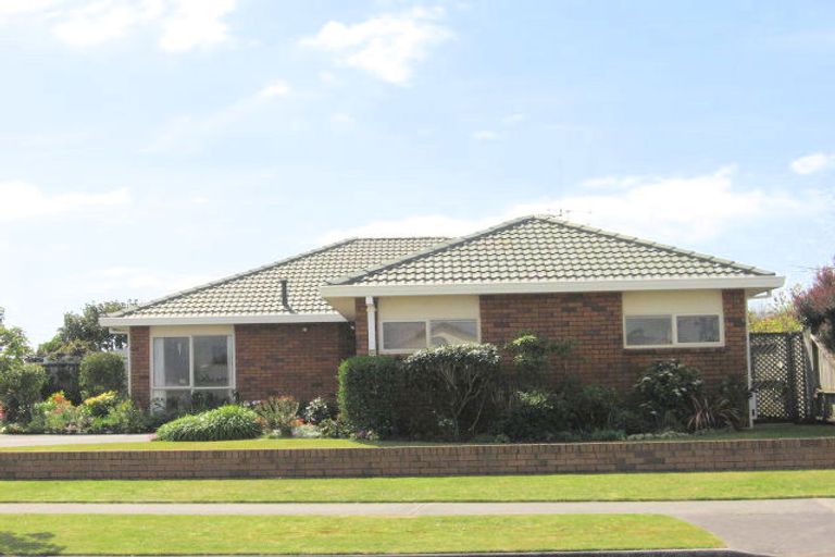 Photo of property in 39 Santa Monica Drive, Papamoa Beach, Papamoa, 3118