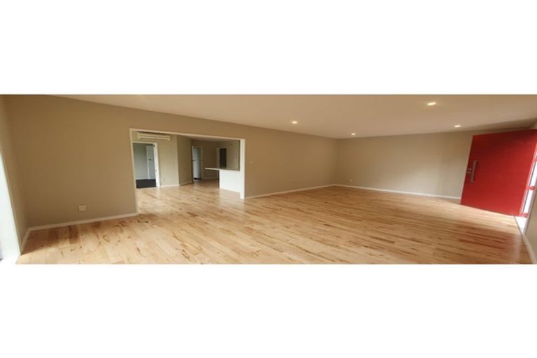 Photo of property in 151 Mount Pleasant Road, Mount Pleasant, Christchurch, 8081