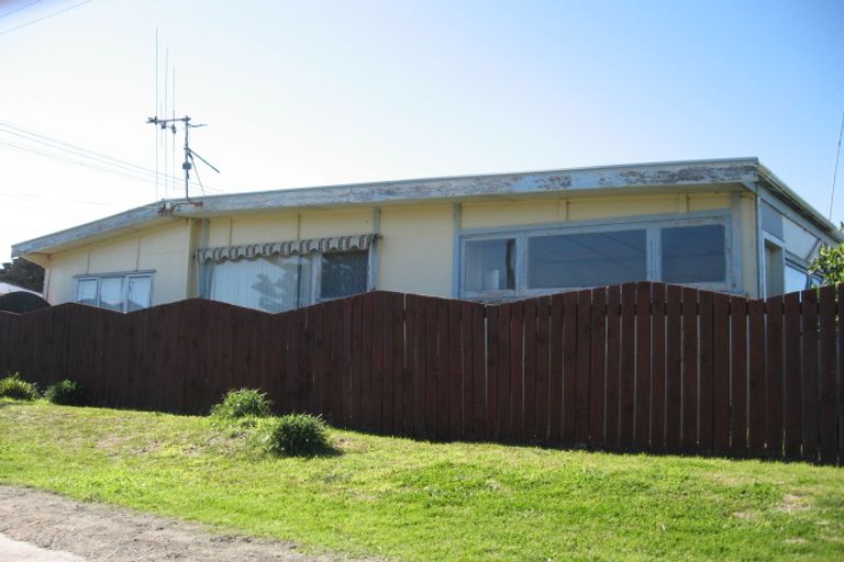 Photo of property in 21a Hunia Terrace, Himatangi Beach, Foxton, 4891