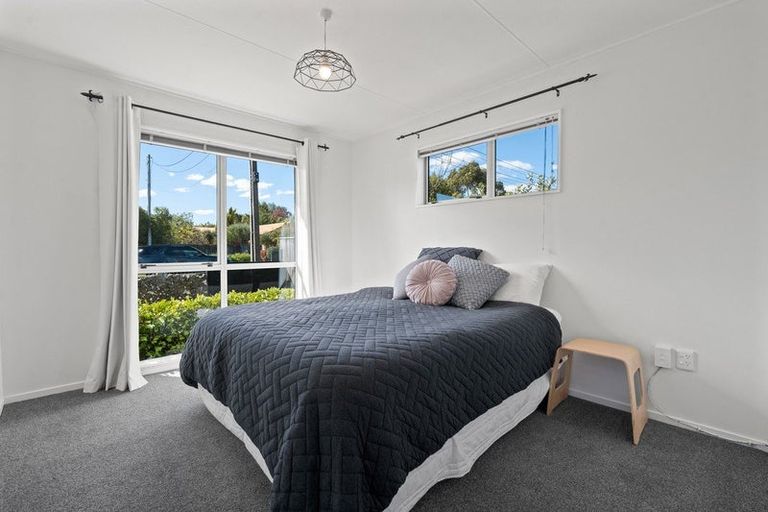 Photo of property in 36 Malcolm Street, Martinborough, 5711