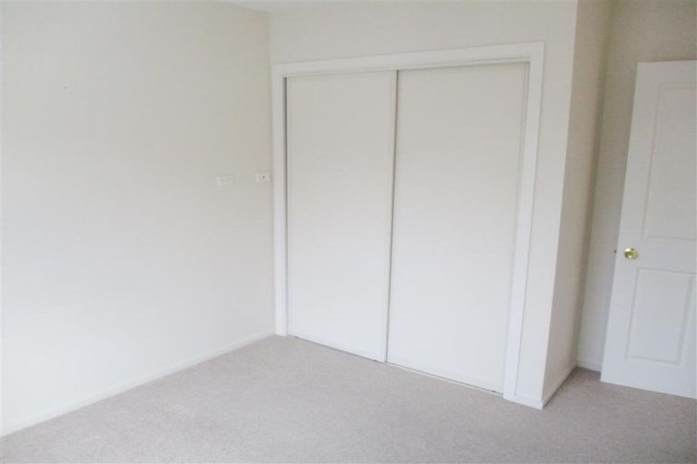 Photo of property in 27 Broadhaven Avenue, Parklands, Christchurch, 8083