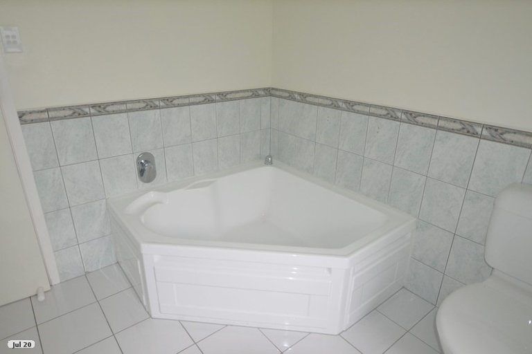 Photo of property in 9 John Gill Road, Cockle Bay, Auckland, 2014