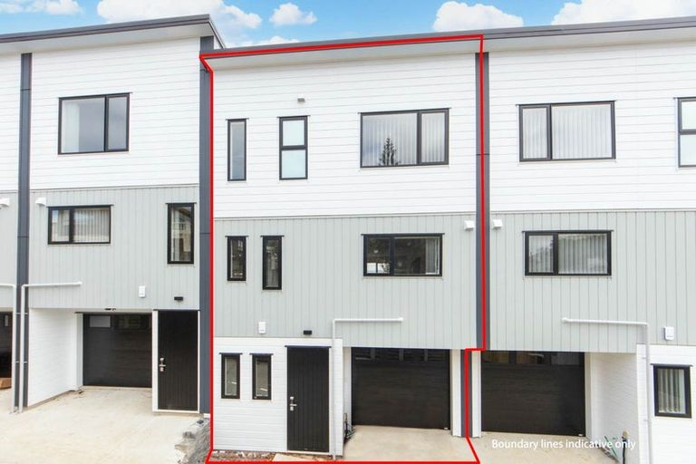 Photo of property in 6/41 Marriott Road, Pakuranga, Auckland, 2010