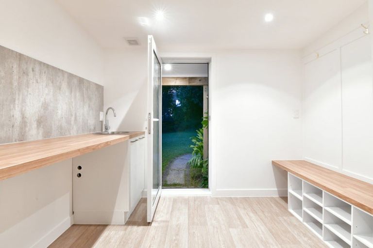 Photo of property in 326 Whangaparaoa Road, Stanmore Bay, Whangaparaoa, 0932