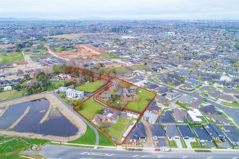 Photo of property in 31 North Ridge Drive, Rototuna North, Hamilton, 3210