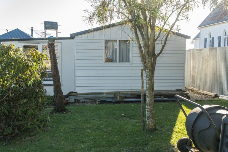Photo of property in 65 Northumberland Street, Tapanui, 9522