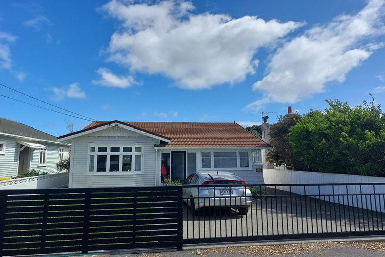 Photo of property in 75 Hobart Street, Miramar, Wellington, 6022