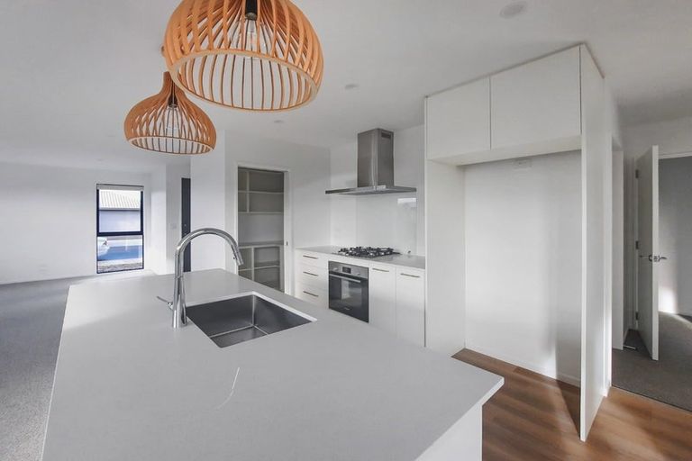 Photo of property in 35 Mehrtens Crescent, Woodend, 7691