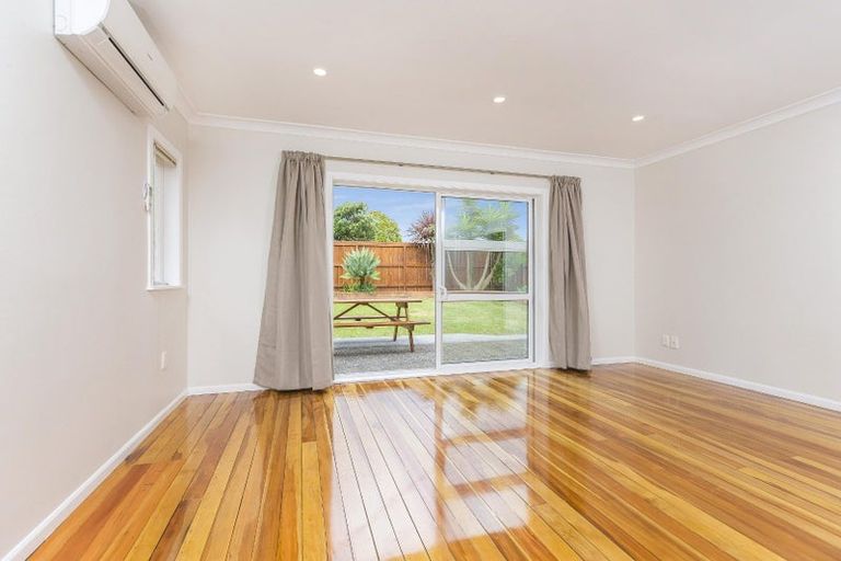 Photo of property in 1/184 Forrest Road, Forrest Hill, Auckland, 0620
