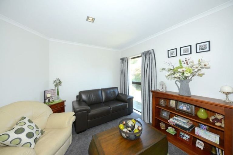 Photo of property in 59 Claridges Road, Casebrook, Christchurch, 8051