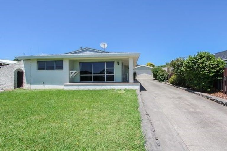 Photo of property in 22 Knightsbridge Place, Dinsdale, Hamilton, 3204